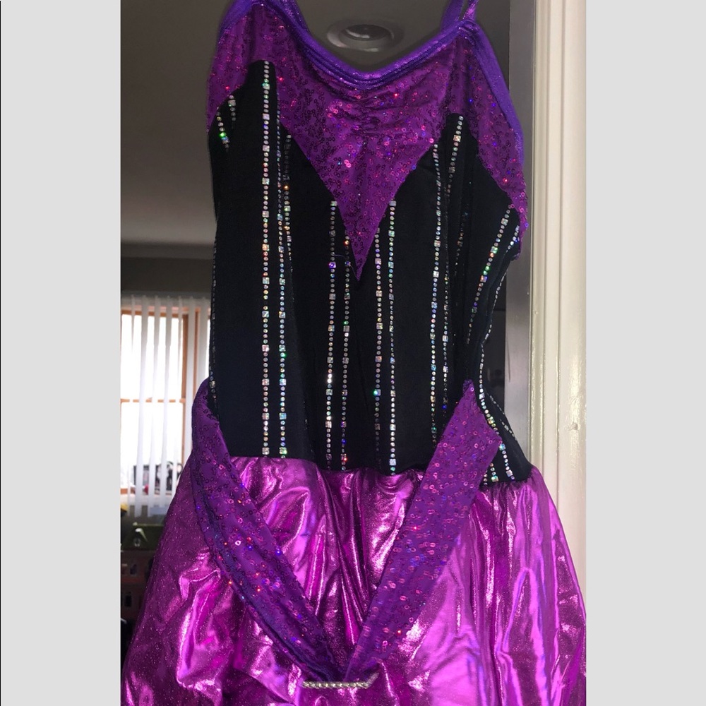 Dance costume
